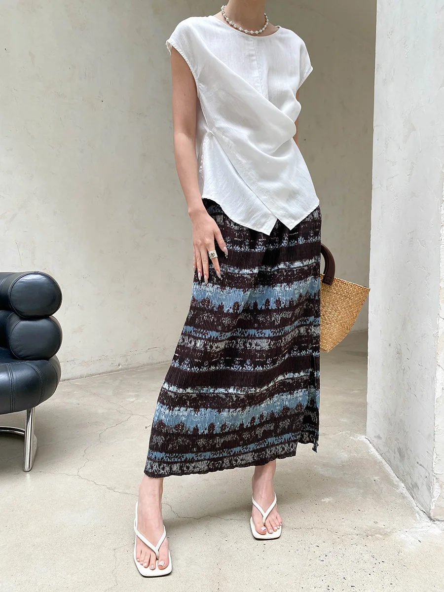 Sommerlicher Damenrock mit elastischem Bund, plissierter Textur, Retro-Print und geradem Schnitt – Detail 4