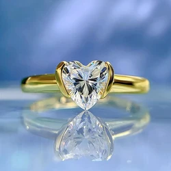 Huirtan Gold Color Heart Cubic Zirconia Women Rings Wedding Engagement Accessories for Lover Simple Elegant New Fashion Jewelry