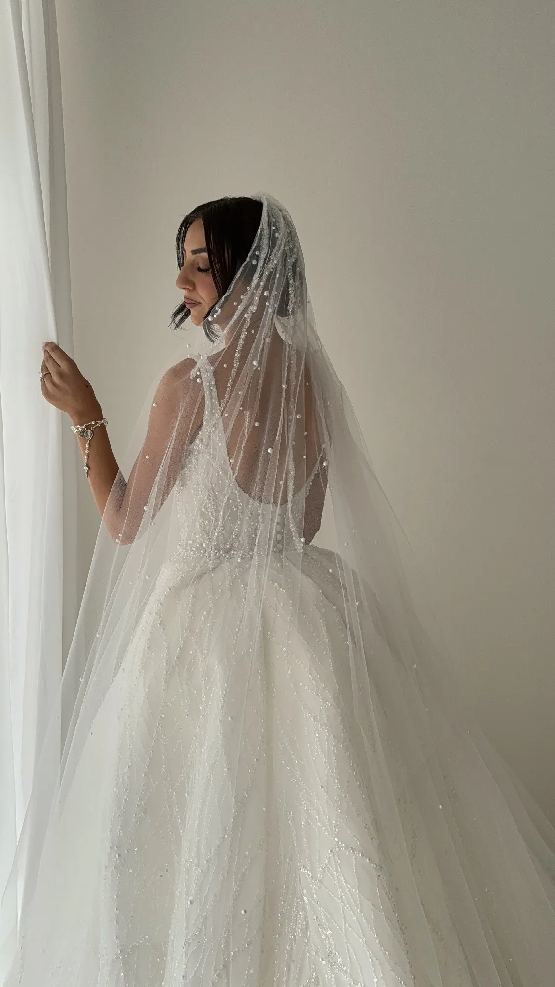 Luxury Arabian Pearl Wedding Dress Sweetheart Spaghetti Strap A-line Bridal Dress Dubai Women's Modern Bridal Dress Customized