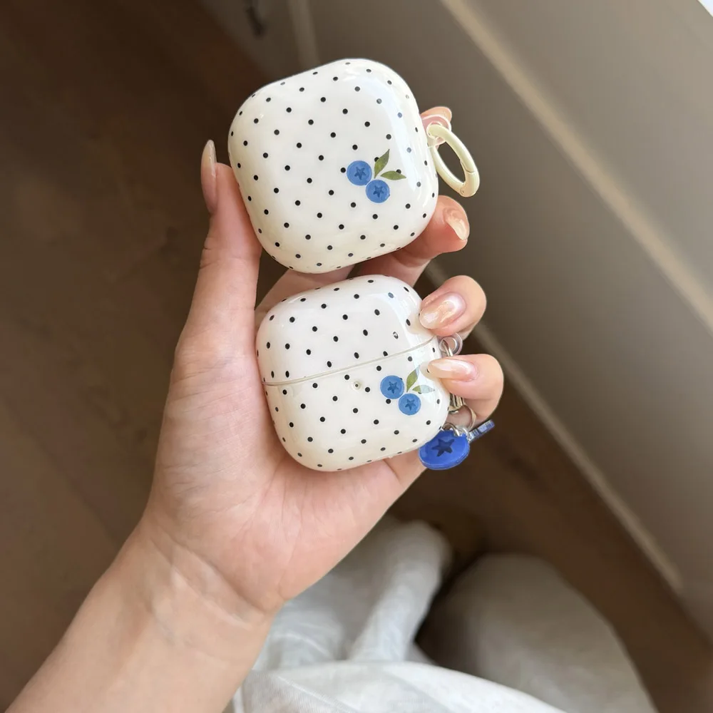 Fashion Blueberry Polka Dot with Keychain Earphone Case For Samsung Galaxy Buds 3 4 Pro FE Cases for Buds 2 Live Core Soft Cover