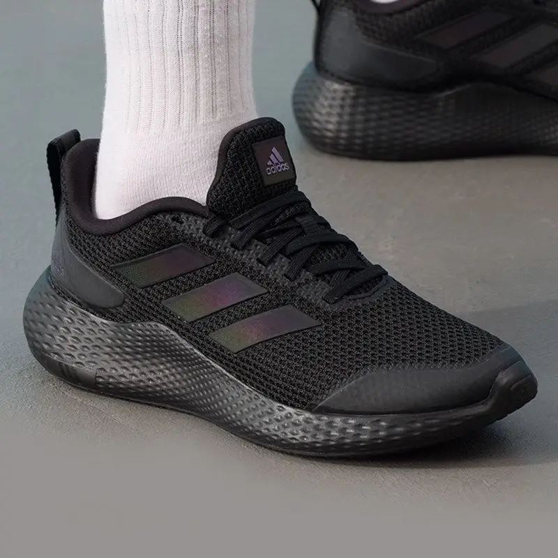 アディダス メンズ＆レディースシューズ オリジナル 軽量 通 - Lightweight Road Running Shoes のレビューと価格
