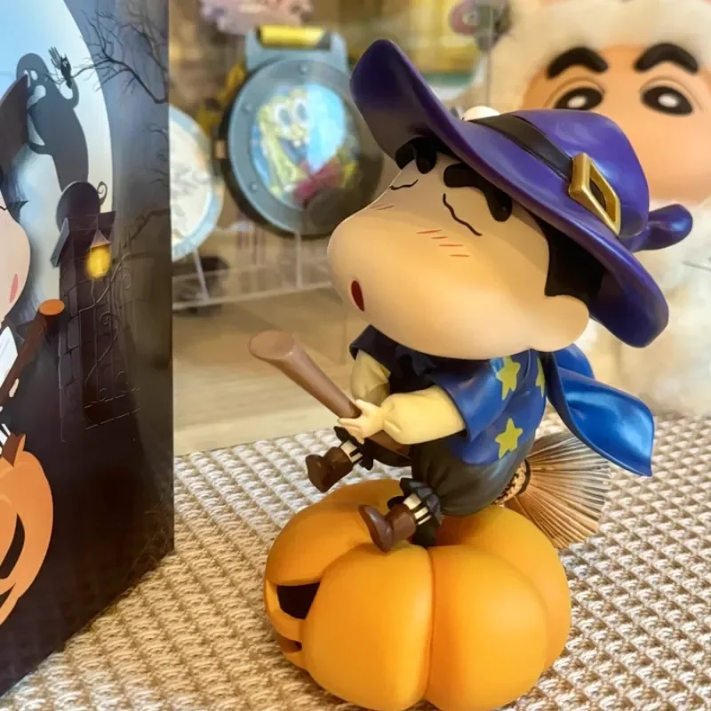 ハロウィーンのカボチャのランタン,クレヨンのxiaoxin,手作りのアクセサリー,充電式,小さな常夜灯,かわいい贈り物