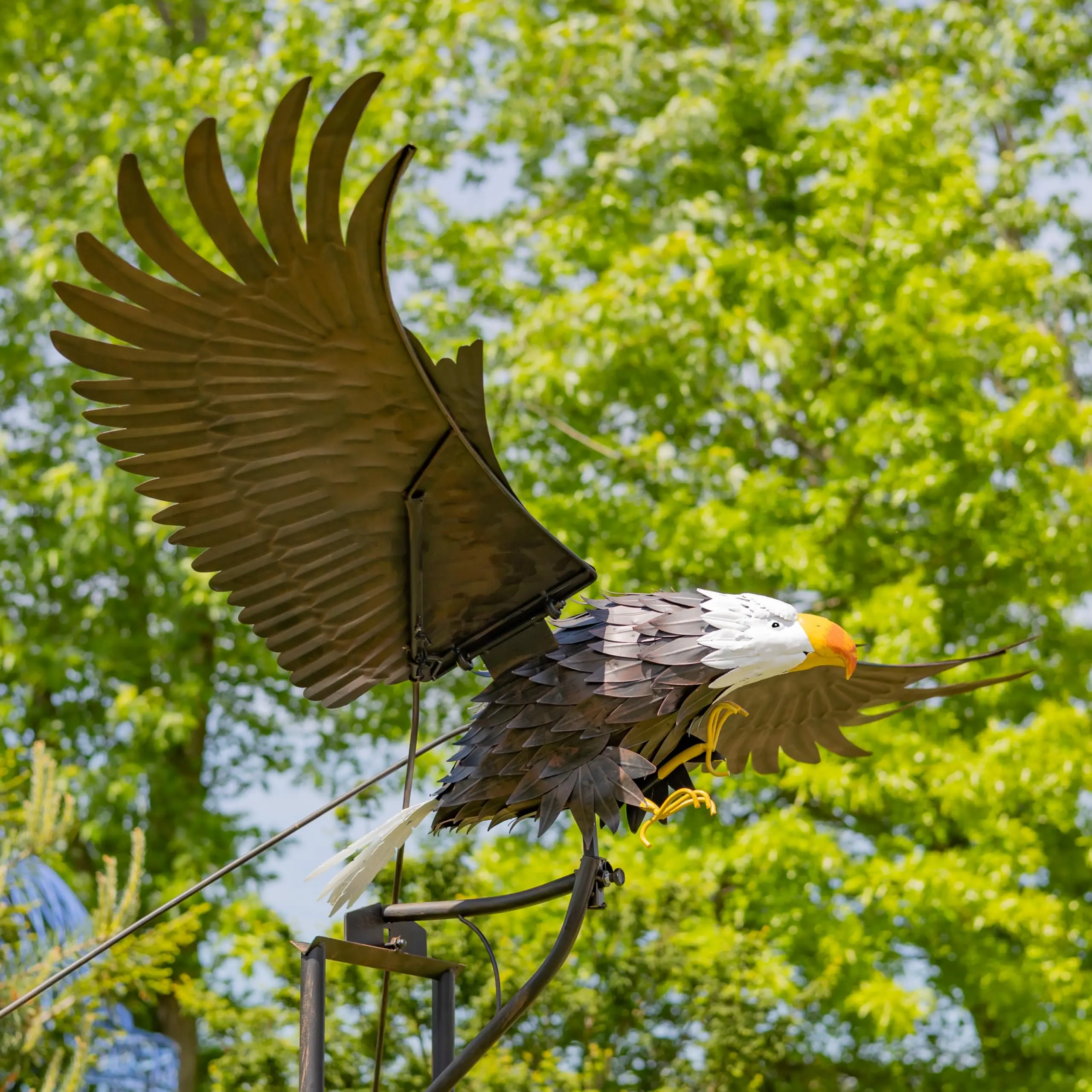Large Rocking Animals with Flapping Wings Garden Stakes (Multicolor, XL Bald Eagle)