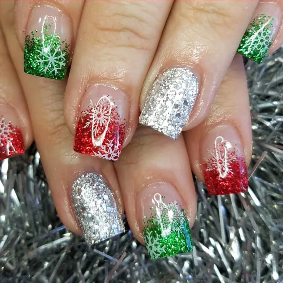 24 Stück/Set kurze künstliche Nägel für Weihnachten, quadratisch, Ballett, Winter, falsche Nagelspitzen, Schneeflocken, Weihnachtsbaum, Schneemann, zum Aufdrücken der Nägel