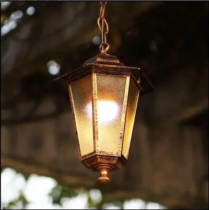 

European chandelier outdoor balcony courtyard aisle bronze restaurant classic pastoral grape frame lamp aluminum alloy