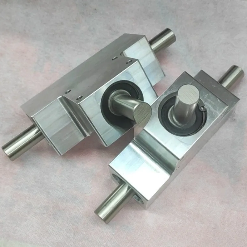 Small Speed Ratio 1:1 Single/Dual Output Shaft Diameter 15mm 90 Degree Commutator Corner Spiral Bevel Gear Box