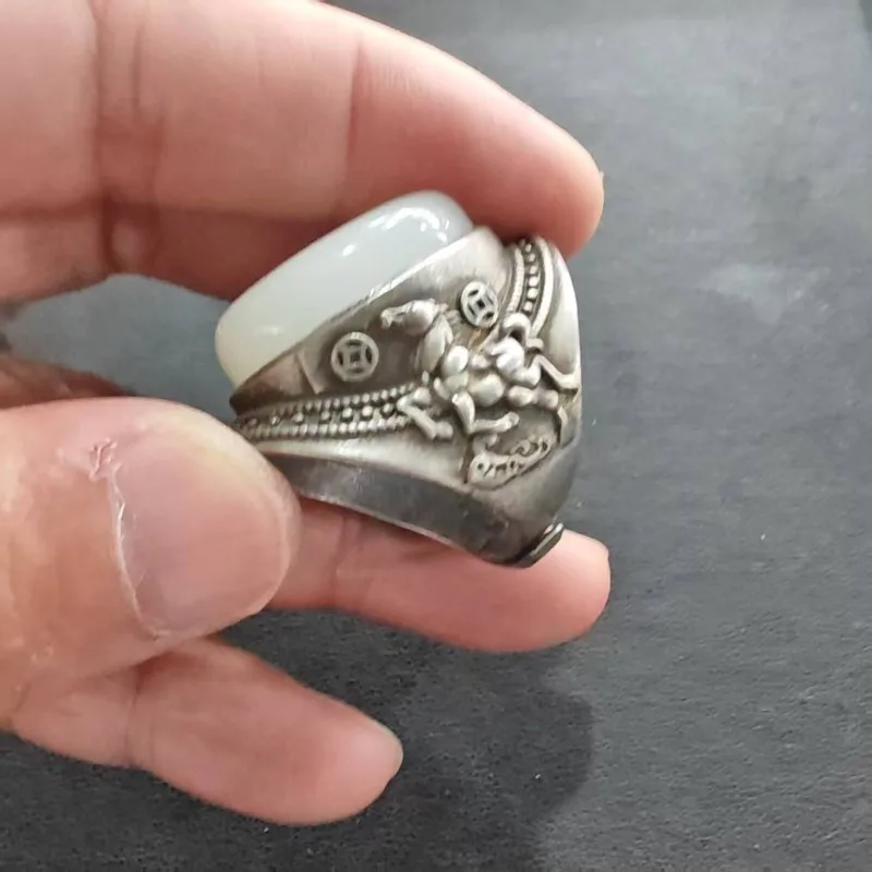 Retro Chinese Style Embossed Horse Coin Motif Ring Round Imitation Jade Open Adjustable Silver Plated Finger Ornament Unisex