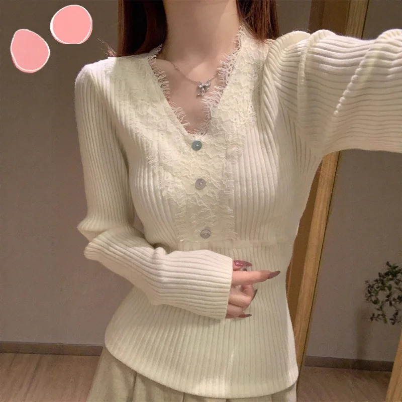 

French Style V Neck Lace Patchwork Sweater Womens Autumn And Winter New Style Elegant Gentle Style Inner Wear Knit Top