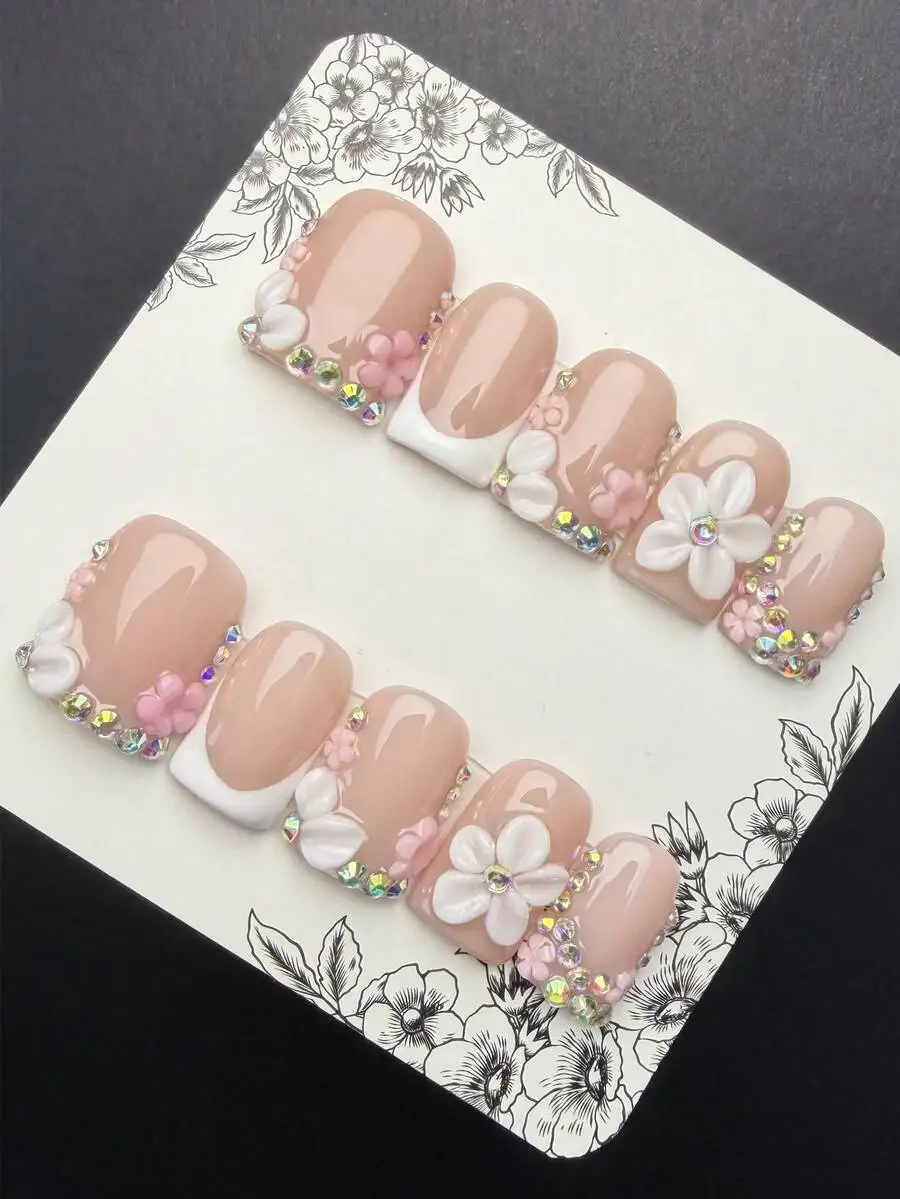 10pcs Short Square Press-On Nails Handmade Nude White French Floral Rhinestone For Women Party Daily Wear