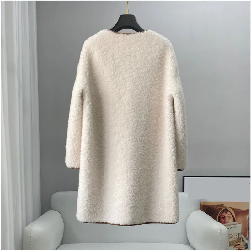 PUDI New Fashion Women Soft Real Wool Fur Coat Sheep Shearing Featured Button Jacket CT296