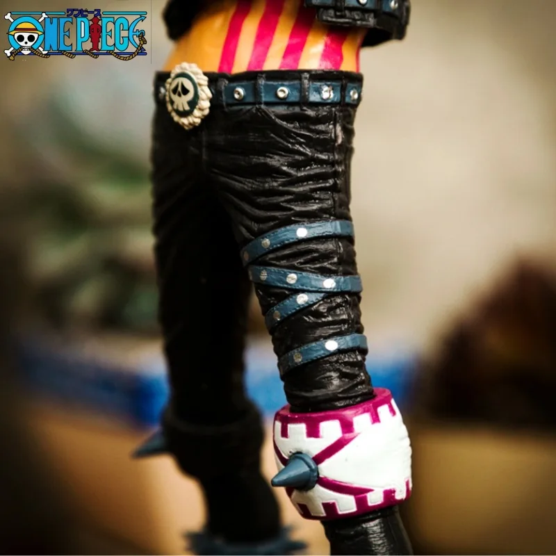 샬롯 카타쿠리 피규어 애니메이션 원피스 PVC 피규어 일본 만화 장난감 모델 가라지 키트 애니메이션 장식품 ACG 컬렉션