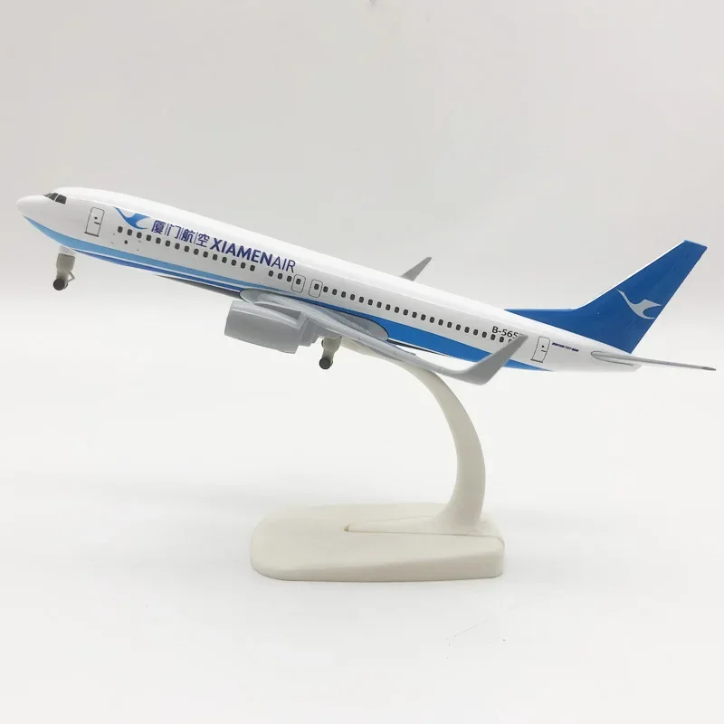 خطوط طيران XIAMEN الصينية B737 ، نموذج طائرة جوية ، طائرة معدنية معدنية معدنية ، عجلات تروس الهبوط ، 20 240