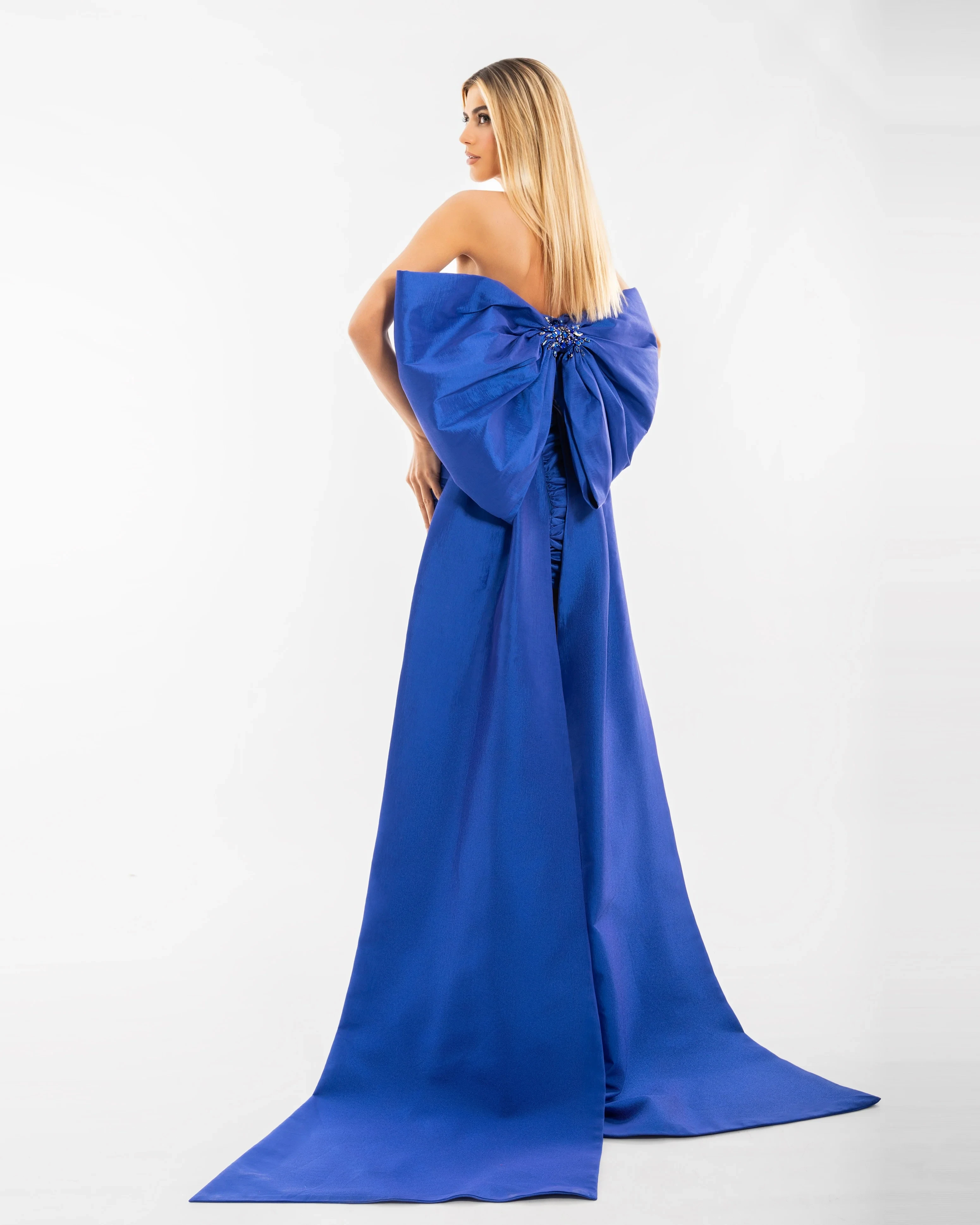 Stunning Royal Blue Pleated Sheath Short Maxi Gowns With Big Ribbon Bow Strapless Mini Women Formal Party Dresses