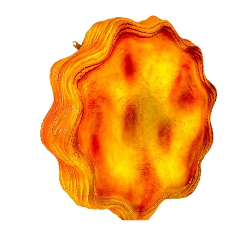 

Giant door simulation egg tart model fiberglass sculpture pizza bakery door clock in decorative ornaments outdoor