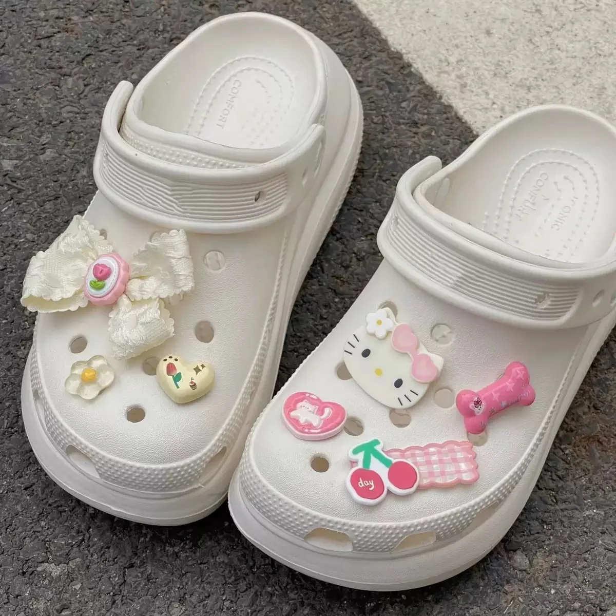 Sweet Cute Girly Charms Designer Elegant Vintage Hello Kitty bow Shoe Jewelry All-match Flower Shoe Charms for Hole Shoes