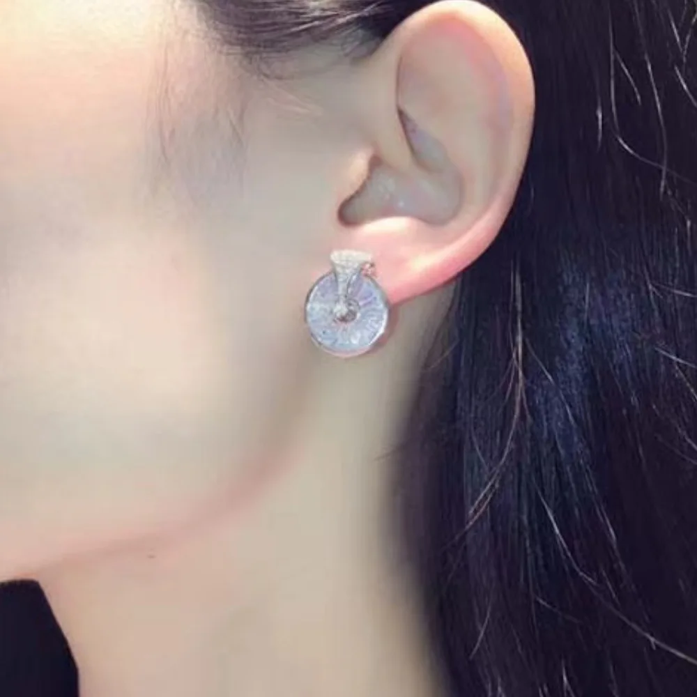 Korean earrings Shiny Cubic zirconia earrings Unique disc design Simple party everyday accessories Girl Christmas gift