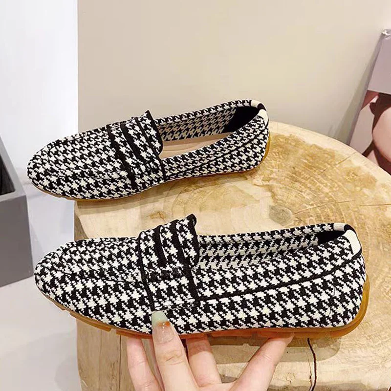 Black Houndstooth Texture Flat Sandal For Woman Spring Autumn Retro Versatile Round Head Shoe Women Anti Slip Rubber Sole Sandal