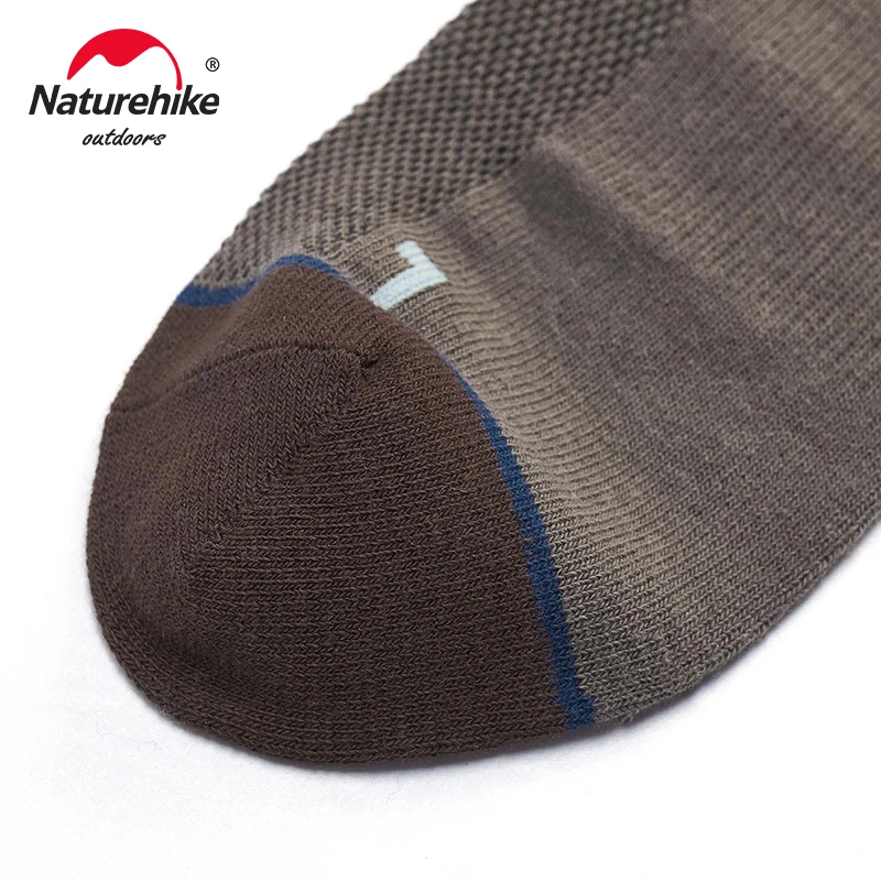 Naturehike-Meias Respiráveis de Montanhismo Mid-Calf para Homens e Mulheres, Meias Esportivas de Secagem Rápida, Meias de Ângulo Reto, Corrida ao Ar Livre, Caminhadas, Montanhismo