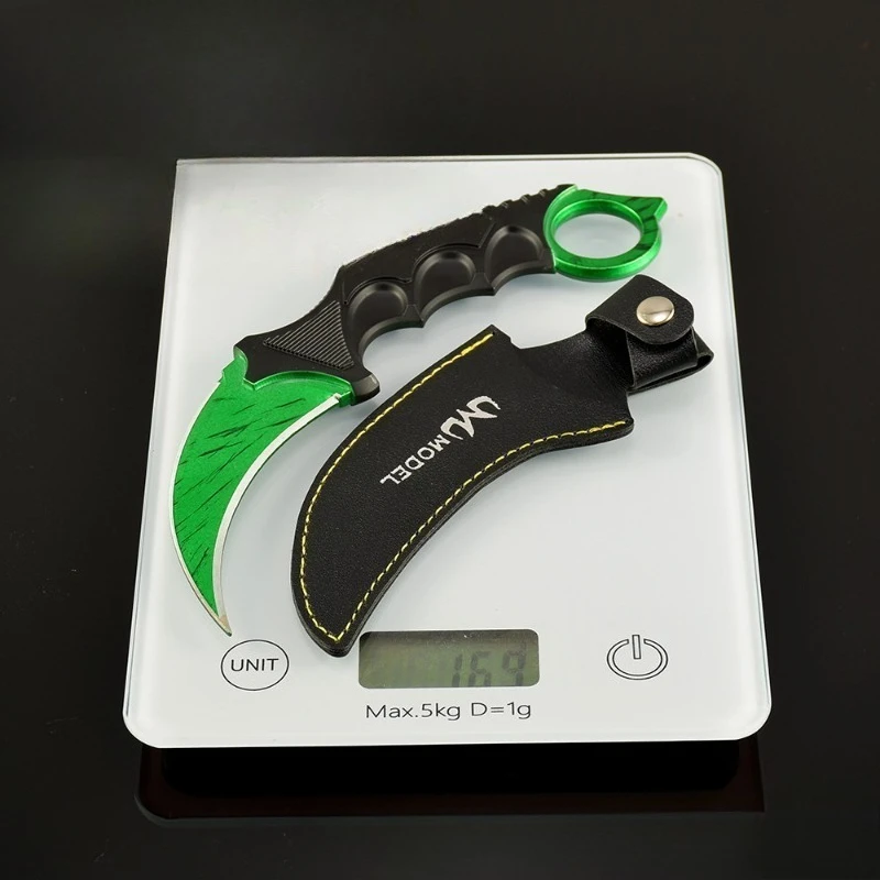 20cm/7.87in GO Game Peripheral Weapons Model Claw Knives Deep Red Nets Metal Weapons Handicrafts Toys Ornaments Collection Gifts