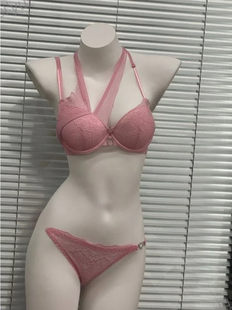 Lacy French Lingeri…