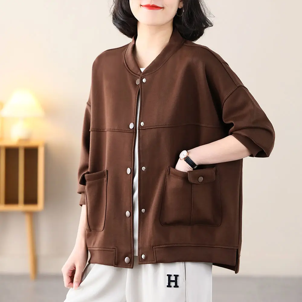 

Бейсбольные куртки оранжевого и серого цвета для женщин: летние, с бисером, танцевальные, замшевые, термо, с завязками на талии, твиловые, тай-дай, иллюзионные, ретро