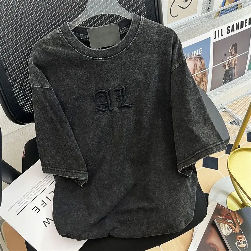 Vintage Art Classic Letter Embroidery Women's T-shirt Plus Size American High-street Chic Top 2024 New Summer Cotton Washed Tee