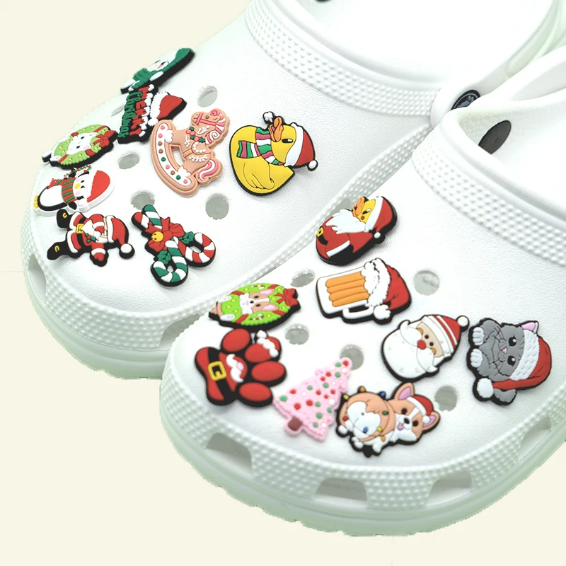 จี้รองเท้าคริสต์มาส 1/50 ชิ้น สไตล์คริสต์มาส รูปสัตว์ มนุษย์หิมะ ลูกกวาด ซานตาคลอส เครื่องประดับรองเท้าแบบติด สำหรับผู้หญิง ผู้ชาย ของขวัญวันหยุด