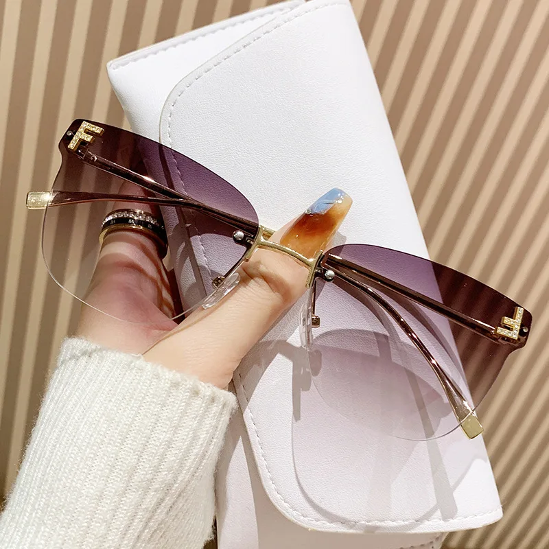 

European and American Frameless Square Sunglasses, Fashionable and Trendy Cut-edge Large Frame Sunglasses, Women's Sunglasses