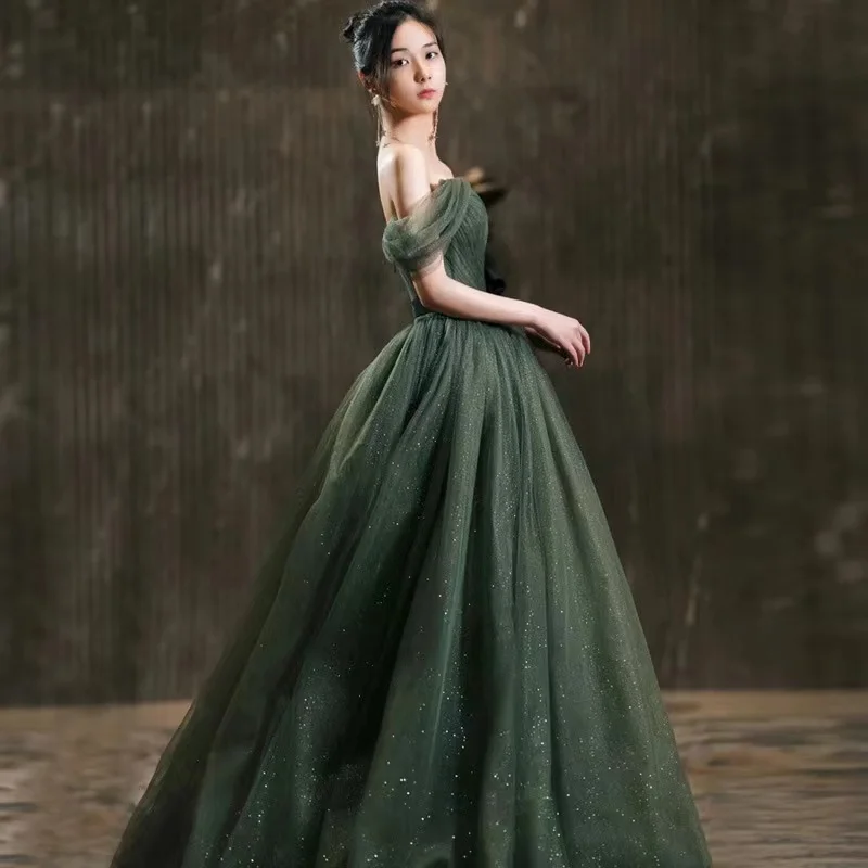 

Army Green Elegant Boat Neck Evening Dress A-Line Sexy Strapless Off Shoulder V-Neck Floor-Length Princess Performance Prom Gown