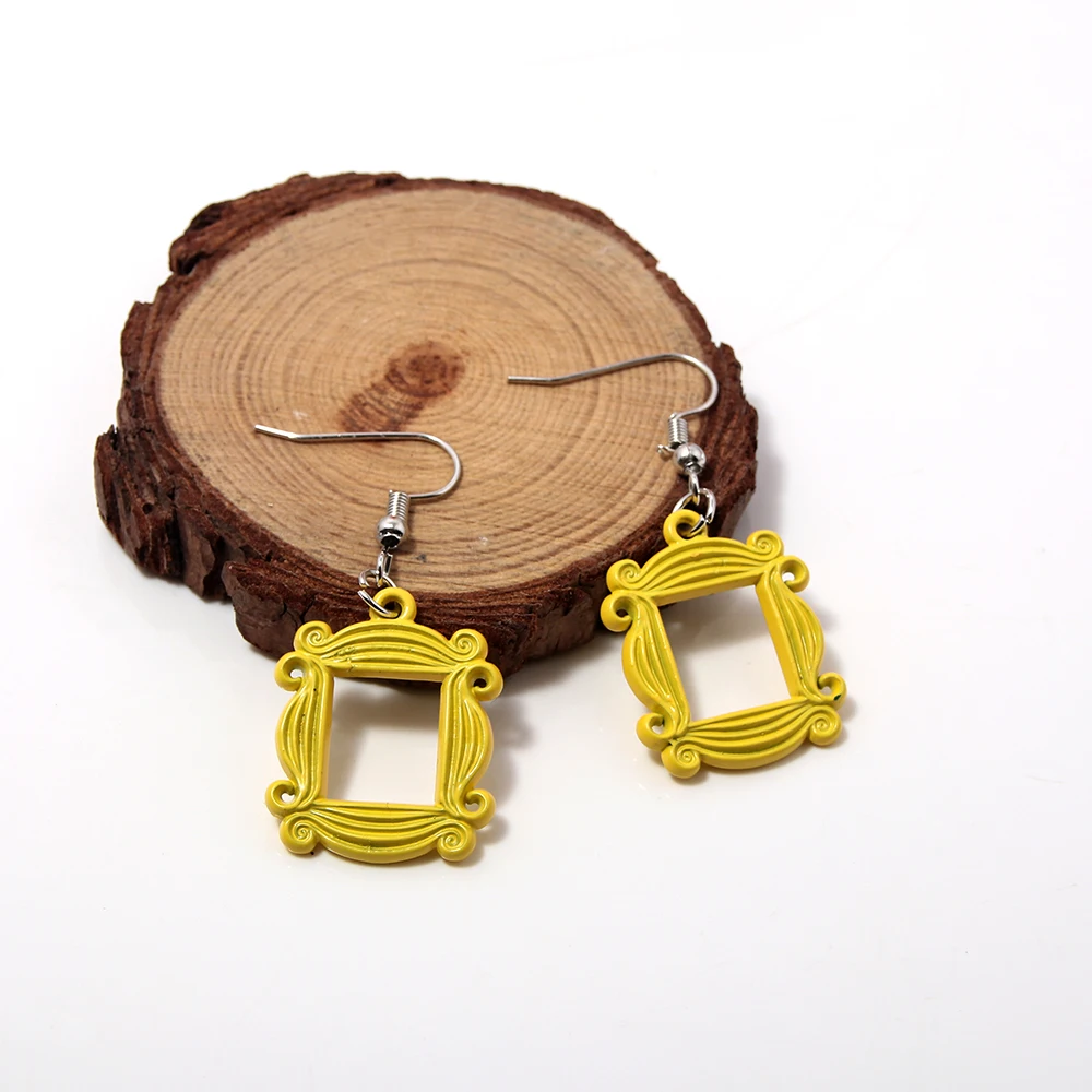 Classic TV Show Friends Earrings Yellow Photo Frame Drop Earrings For Women Cosplay Jewelry Accessories