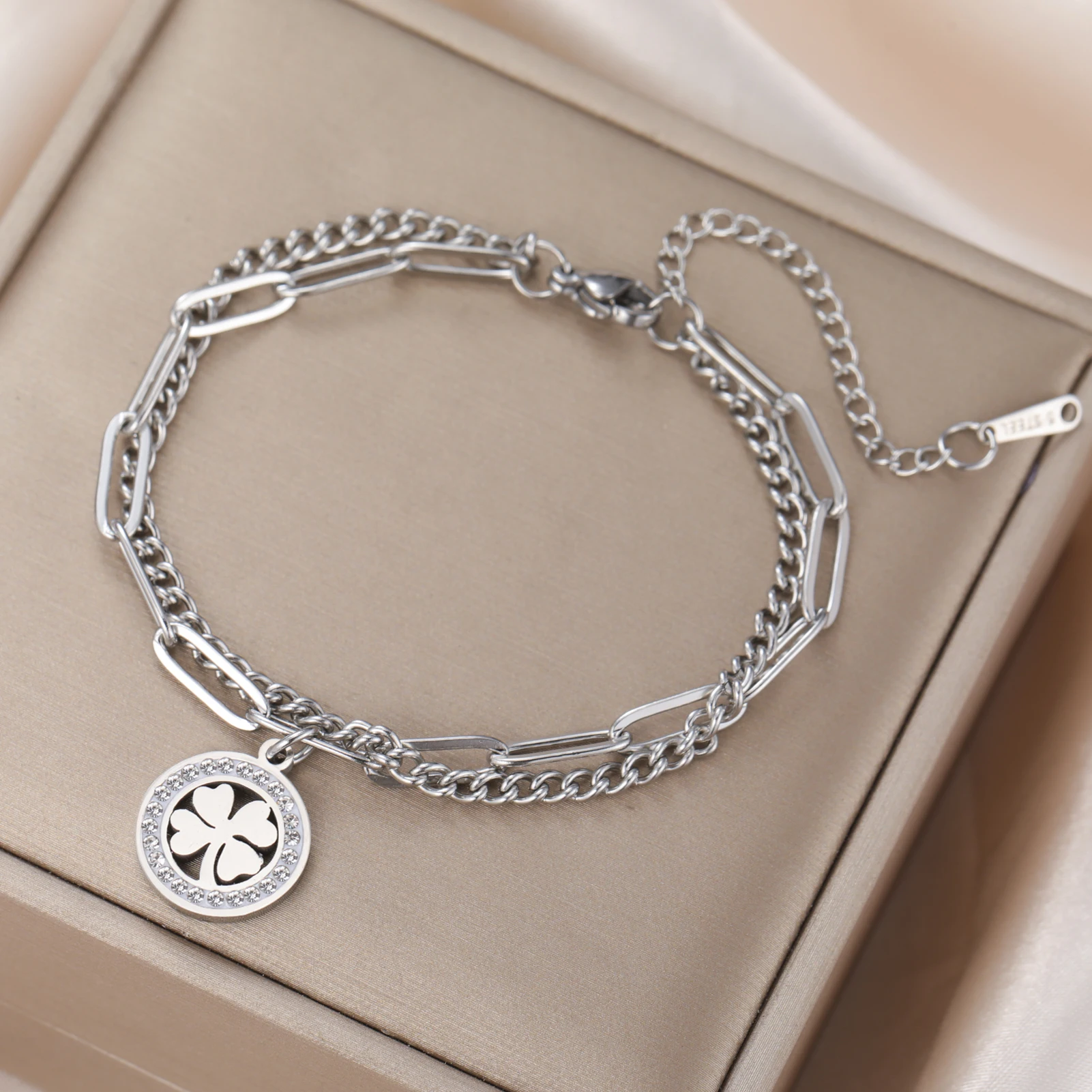 COOLTIME Edelstahl Runde Klee Armbänder Frauen Mode Klassische Zirkon Kristall Armband für Frauen Schmuck Geburtstag Geschenke – Detail 6