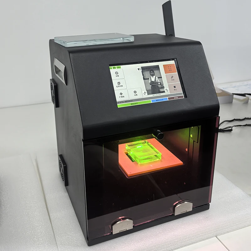 

LY портативный настольный мини-зеленый свет 532 нм длина волны лазерная маркировочная машина 220 В стеклянный кристалл 3D внутренняя лазерная машина для резьбы