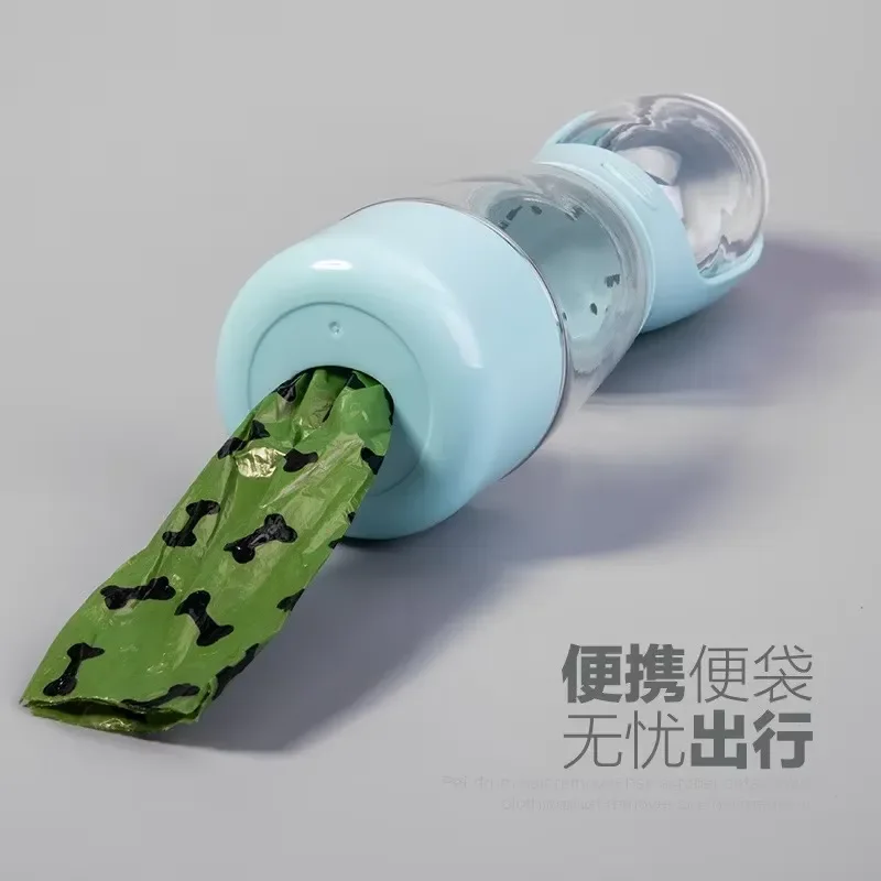 Portable pet water bottle, leak-proof, with poo bag dispenser, suitable for travel, hiking, outdoor dog drinking container