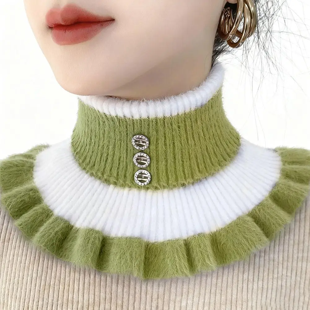 مخطط متماسكة الياقة المدورة وهمية سميكة الشتاء الرقبة أدفأ مع كشكش الفراء فو للنساء وشاح عصري
