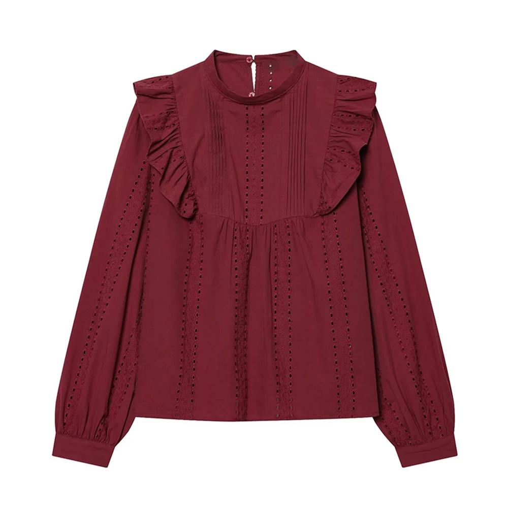 

WOMAN 2026 summer new fashionable casual hollow embroidery romantic style shirt chic retro versatile women's pullover top Mujer