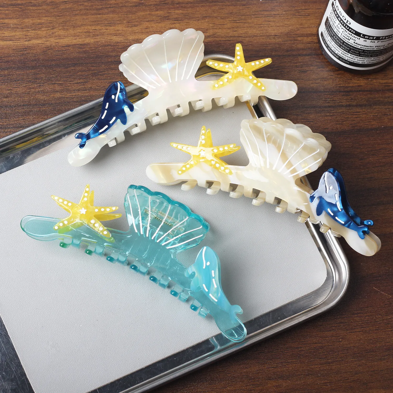 

DS 12.5CM Large Dolphin Shell Acetate Hair Claw Ocean Series Claw Clips Summer Crab Hair Clips Hair Accessories for Women Girls