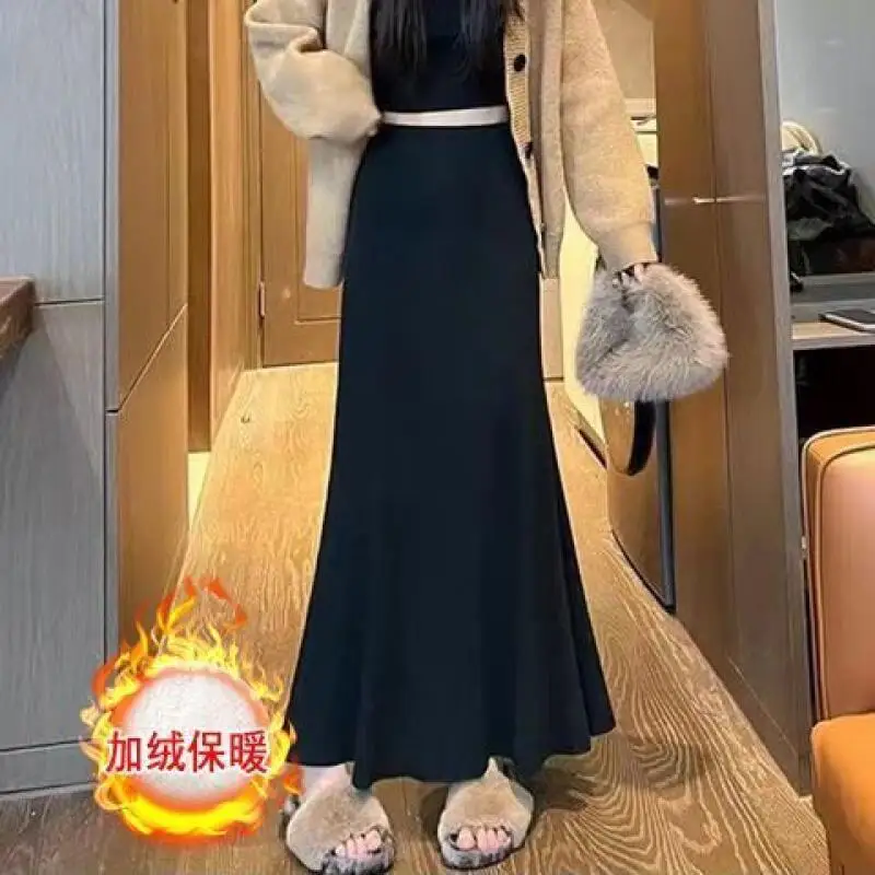 Dames retro donkergrijs zacht fleece gevoerd dik gedrapeerd a-lijn zeemeermin lange rok voor herfst winter nieuwe elegante mode rok