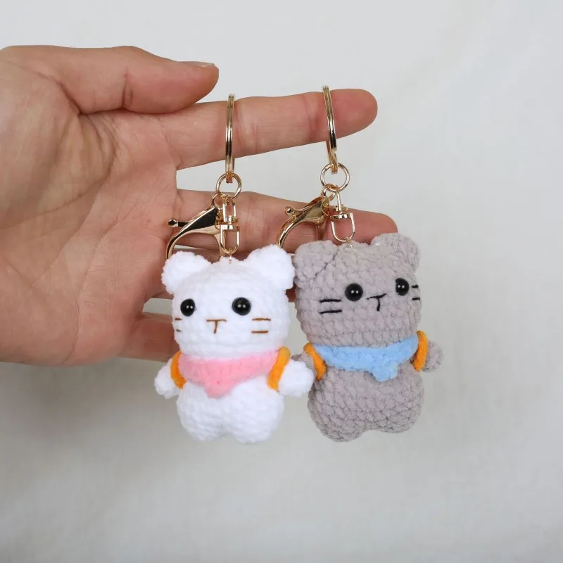 

Cute Small Cat With Backpack Design Crochet Keyrings Knitted Cartoon Kitten Keyring Handmaking Crochet Cat Doll Keychain Pendant