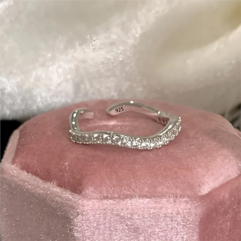 

Girlbible 925 Sterling Silver Fresh Aesthetic Ring For Women Minimalist Zircon Star Austere Versatile Jewelry Gift Dropshipping