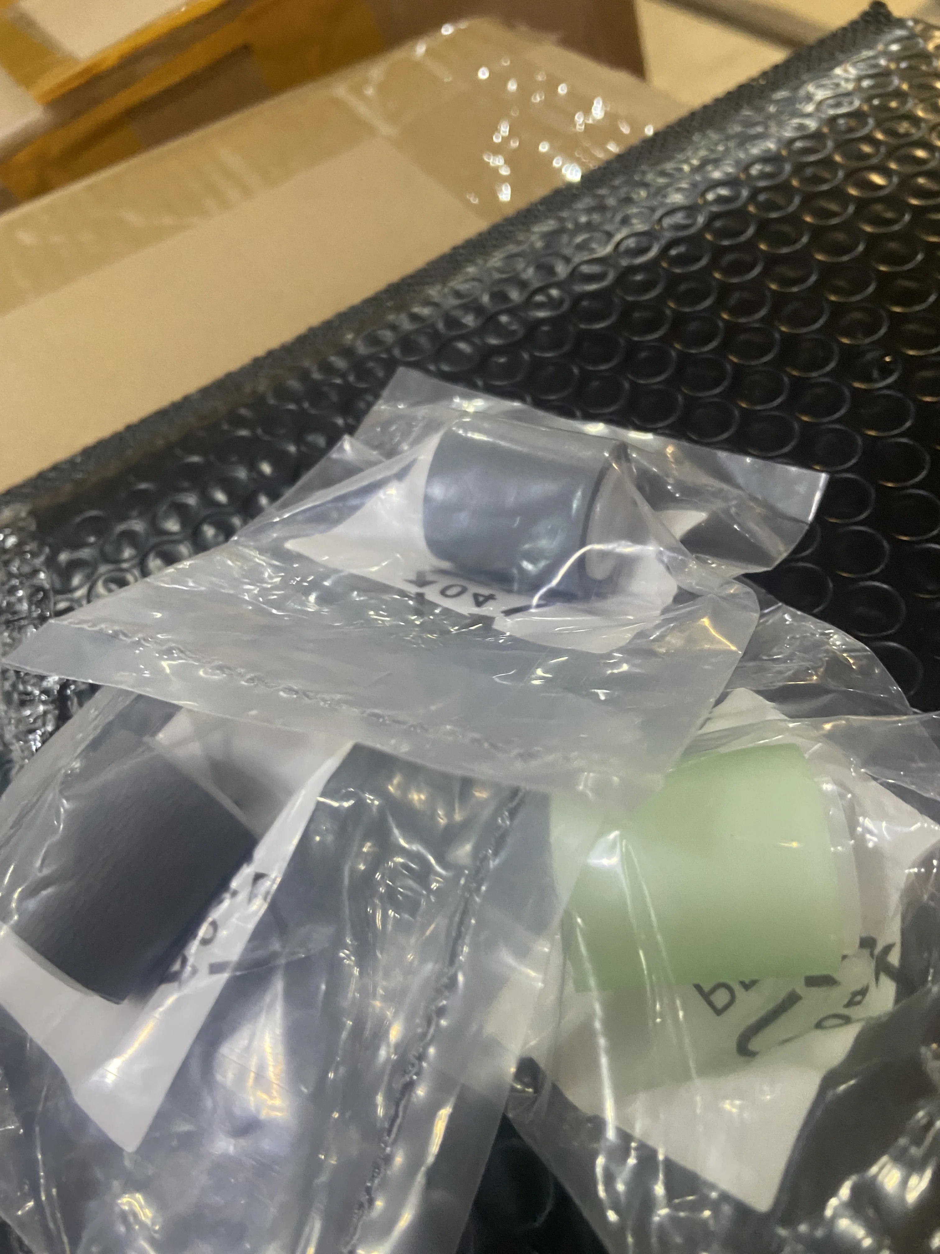 

1 комплект, оригинальный 6LE502970 6LE502960 ADF ролик захвата бумаги Ролик подачи бумаги для Toshiba E-Studio 2008 2508 3008 3508 4508 5008