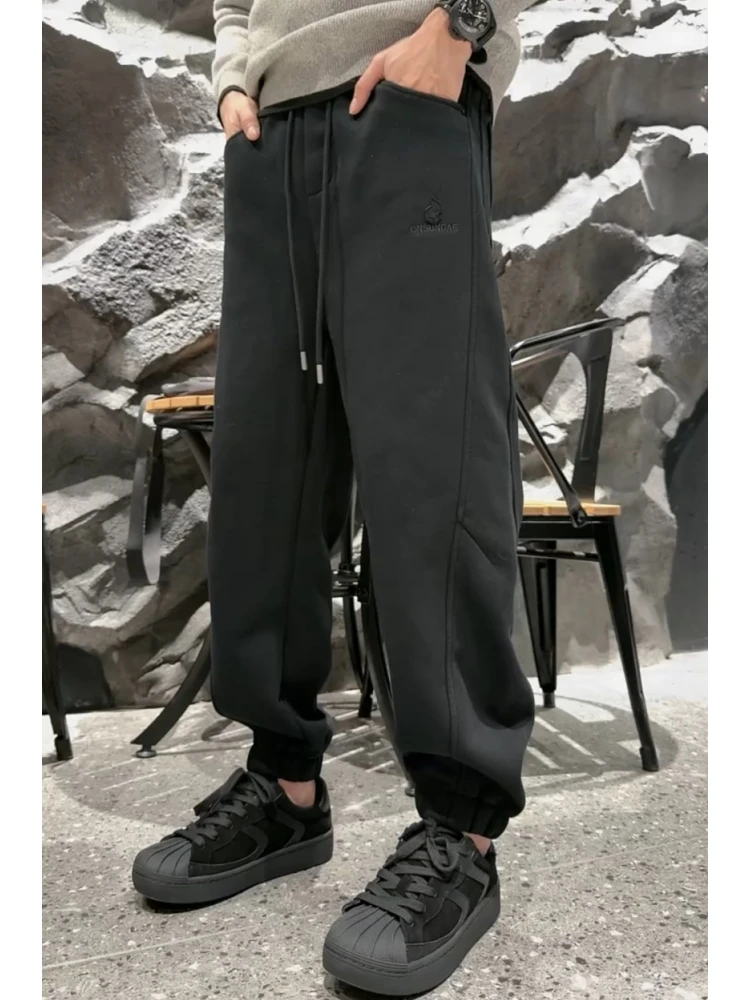 

Fall Winter Men's Loose Fit Spor Casual Pants American High-End Design Patchwork Cuffed Long Trousers Trendy Harlan Sle