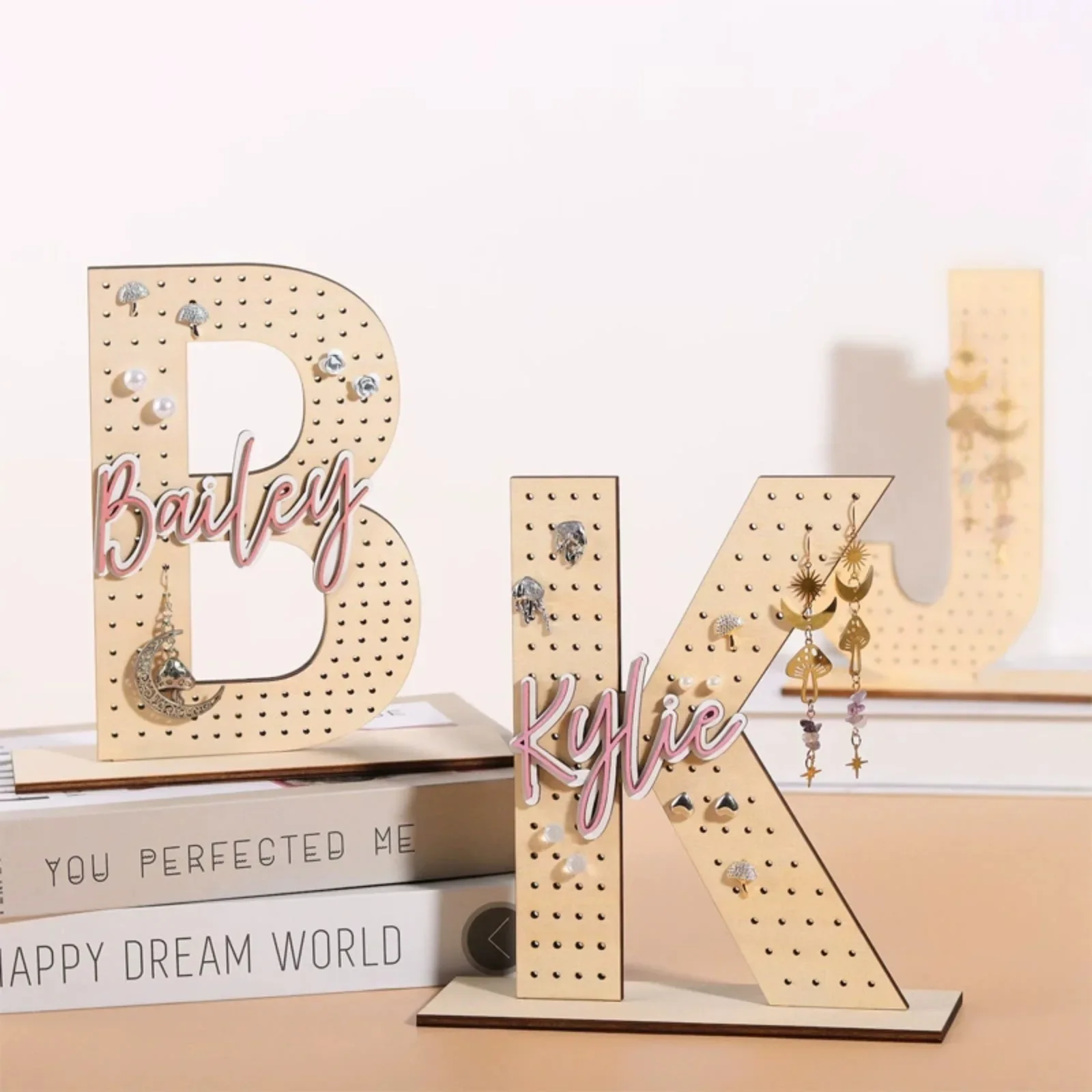 

Personalized Wooden Earring Holder - Jewelry Display Stand for Girls, Gift for Her - Cute Earring Organizer with Custom Name