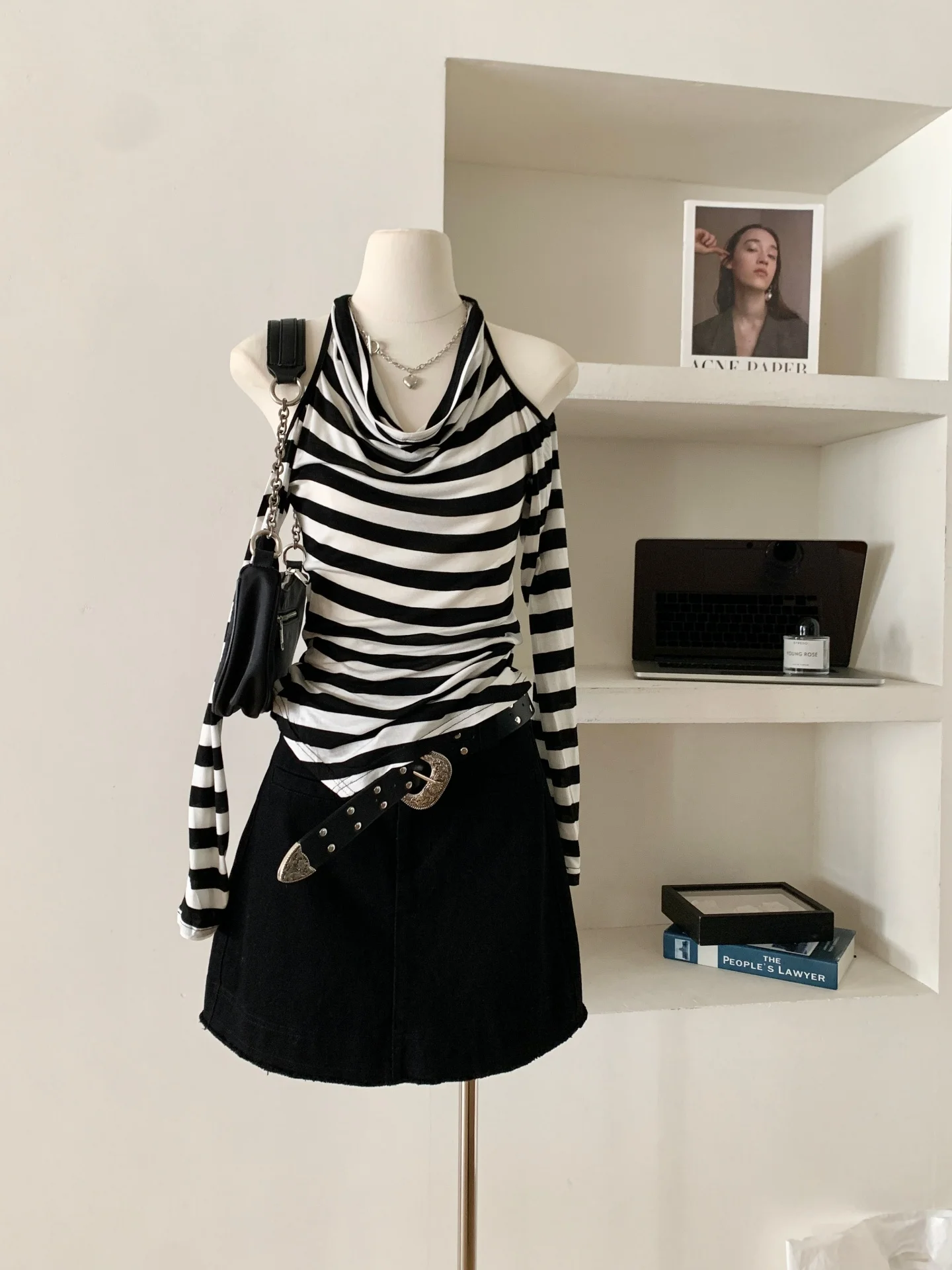 長袖 T シャツ ランニング レディース 秋 ボタンアップ 学術ユニフォーム 新鮮な学生 シンプル きちんとした 若々しい モダン クリーン ストリートウェア