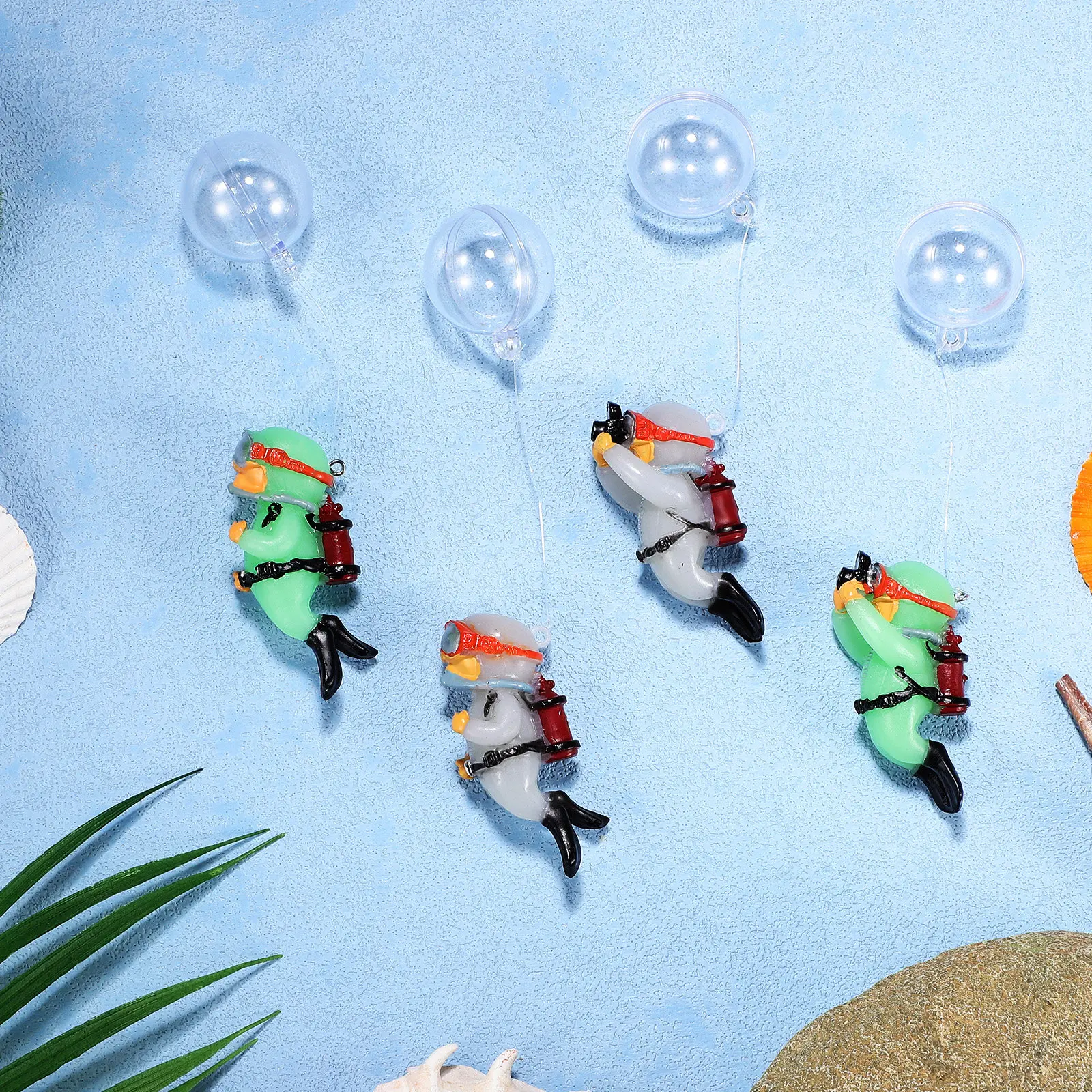 

Набор из 4 светящихся в темноте плавающих фигурок дайверов для аквариума, реалистичные светящиеся украшения для аквариума, плавающие статуэтки дайверов