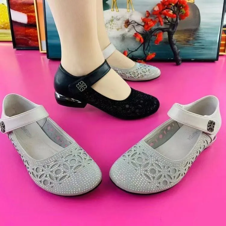 

Mesh Low Heel Elegant Black Rhinestone Hollow Diamond Ladies Footwear Round Toe Women's Shoes Moccasins with Crystals Wholesale