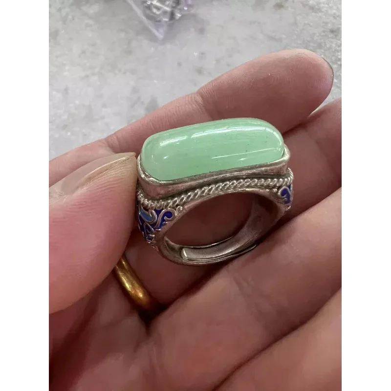 

Beautiful Tibetan Silver Inlay Green Jade Ring