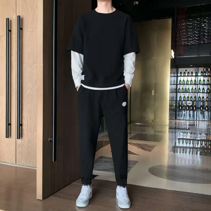 

Men's Casual Sports Suit Autumn Leisure Fake Two-Piece Long Sve T-irt And Long Pants Comfortable Breathable Men's Wear