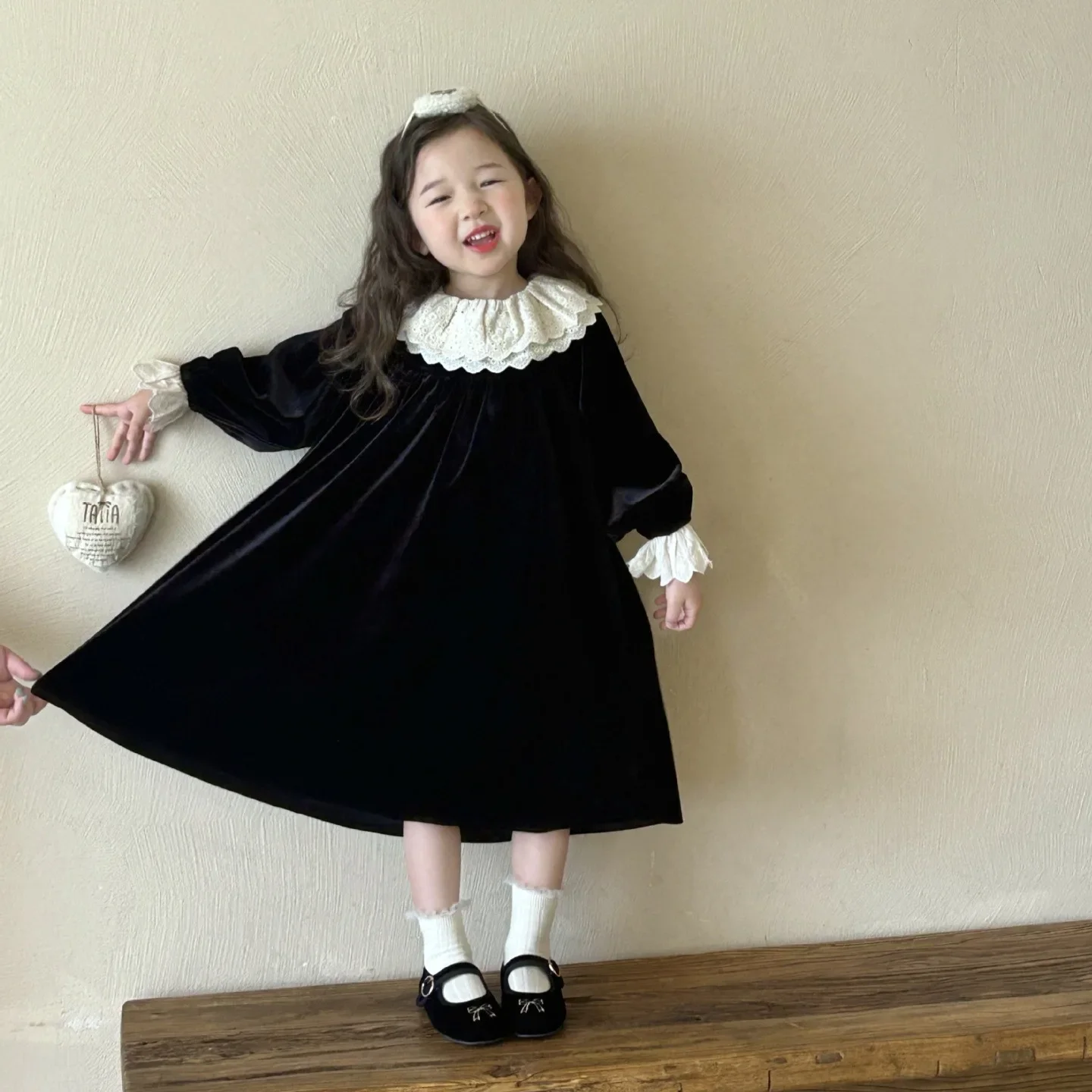 Girls Dress 2024 Autumn New Childrens Wear Korean Style Girl Baby Lace Velvet Princess Dress Casual and Simple Disposition