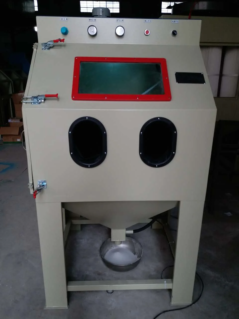24 Year New Wet Sandblasting Machine Dustless Manual Wet Sand Blasting Cabinet Water Vapour for Sale