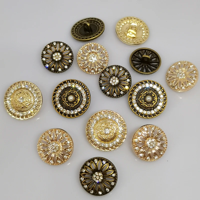 17.5/20/23MM Vintage Luxury Rhinestone Metal Round Buttons Of Clothing Wholesale High Quality Button Makers Crafts Sewing DIY